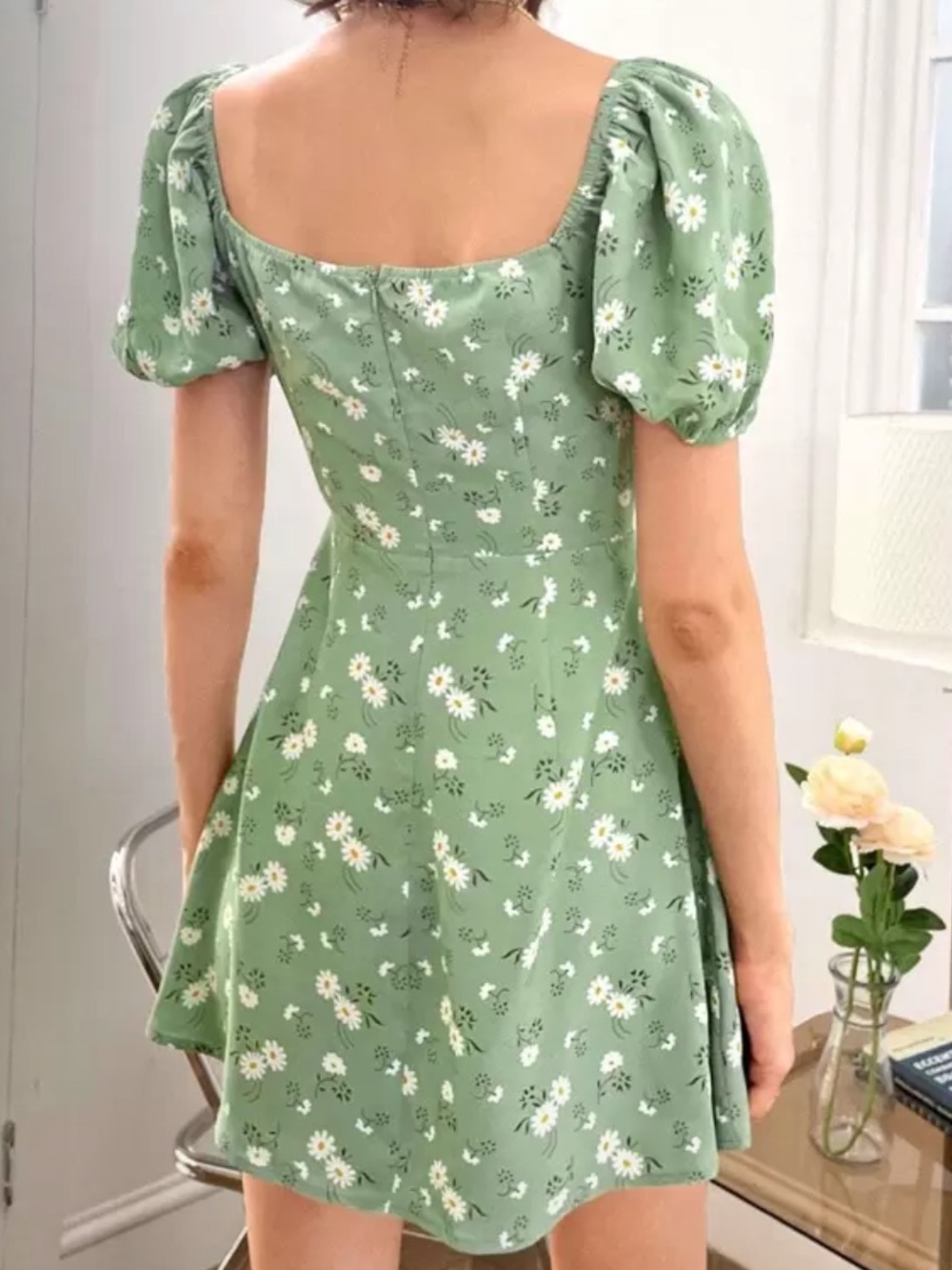 Green Daisy Puff Sleeve Mini Dress - Picture 4 of 4